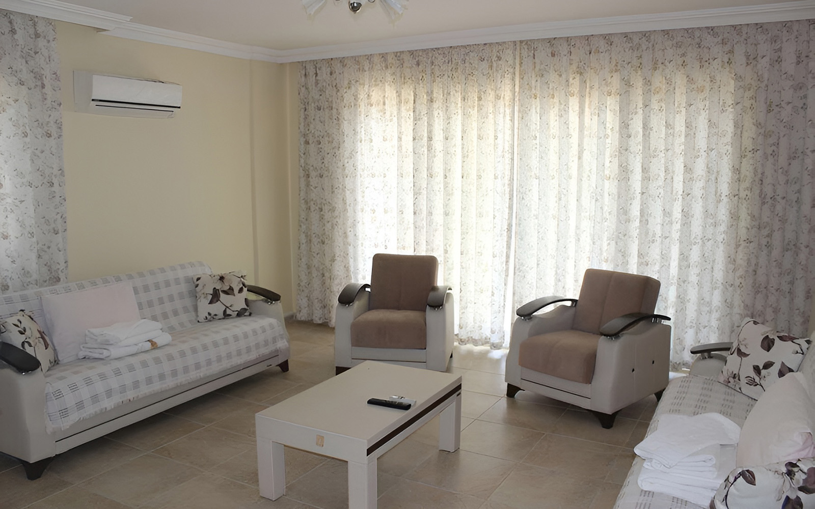 Family Room 2+1